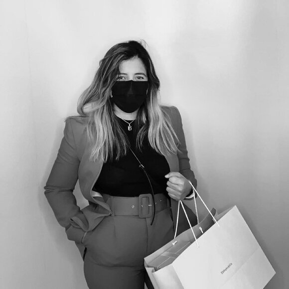 Meet your Posher, Angeli ✨ - Picture 1 of 1